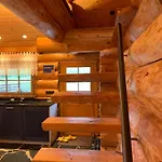 Russet & Rowanberry - Rowanberry Retreat * Kriilevalja