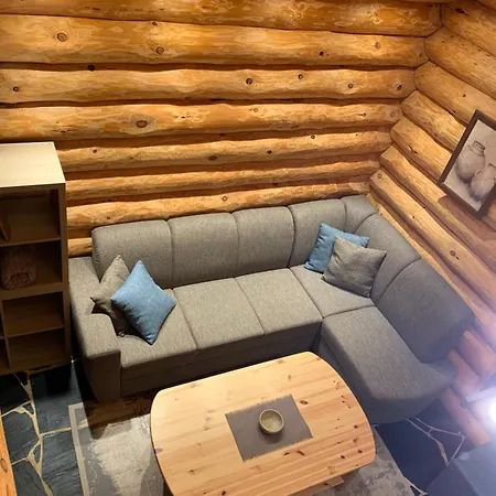 Russet&rowanberry - Rowanberry Retreat * Kriilevälja