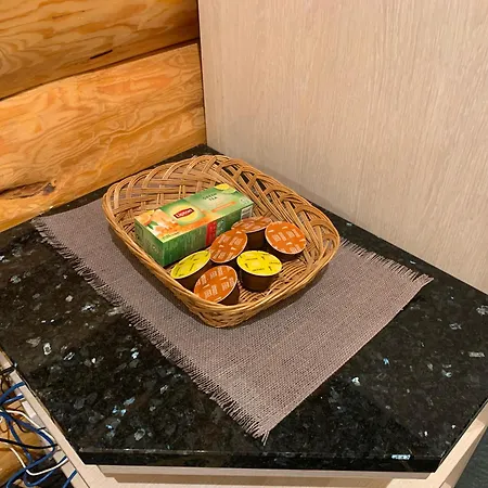 Russet & Rowanberry - Rowanberry Retreat Ferienhaus Kriilevälja