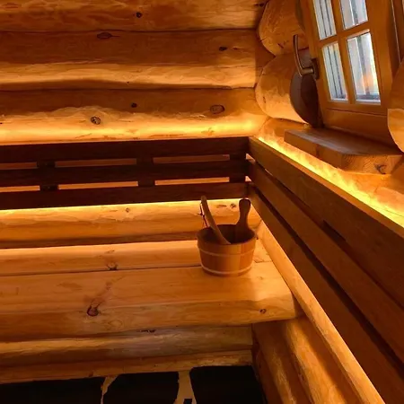 Russet&rowanberry - Rowanberry Retreat *