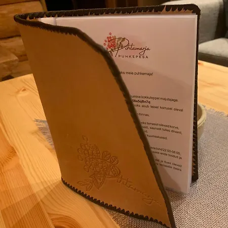 Russet & Rowanberry - Rowanberry Retreat Ferienhaus *