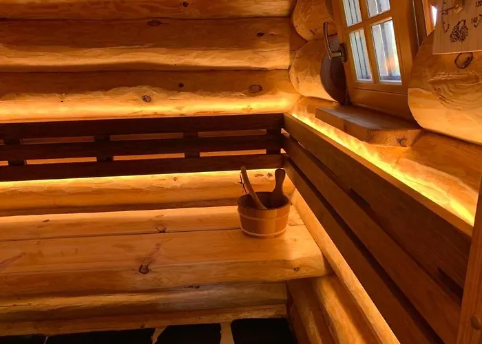 Russet & Rowanberry - Rowanberry Retreat *