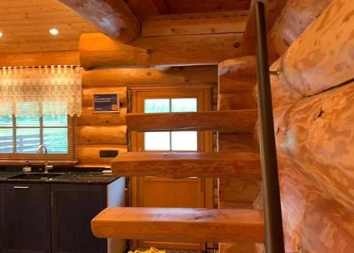 Russet & Rowanberry - Rowanberry Retreat * Kriilevälja