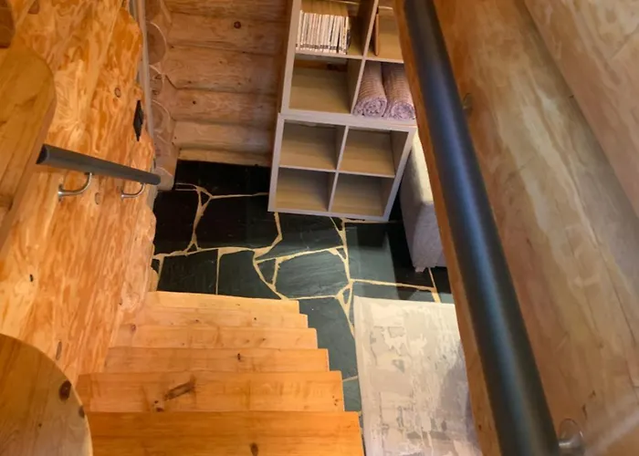 Russet & Rowanberry - Rowanberry Retreat * Kriilevälja